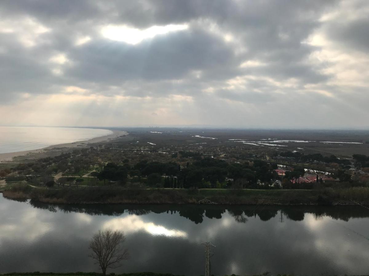 Les Couchers De Soleil A Empuriabrava Eksteriør bilde