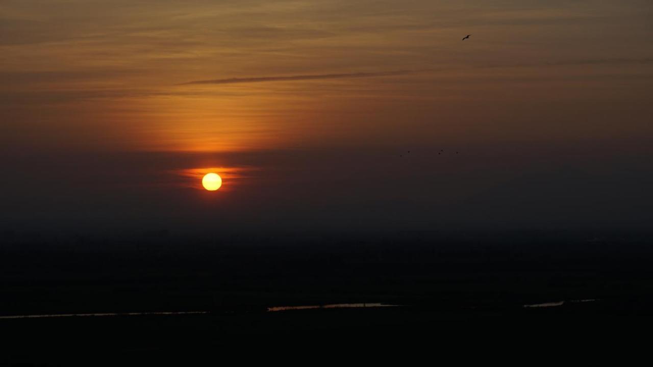 Les Couchers De Soleil A Empuriabrava Eksteriør bilde